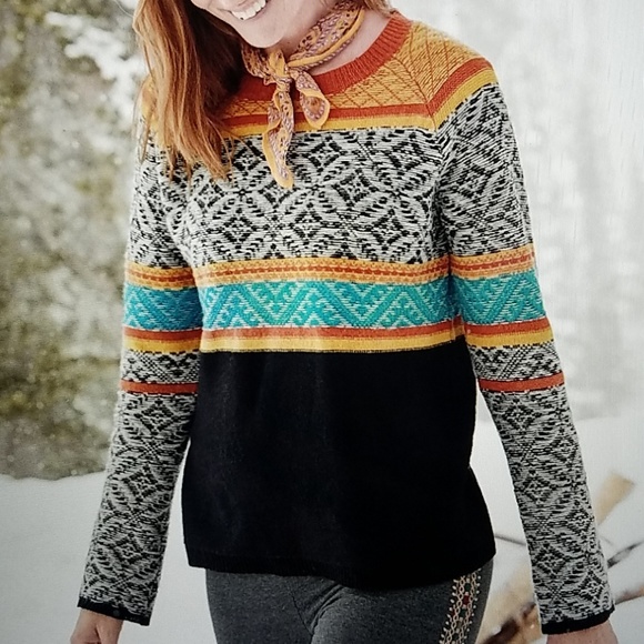 Sundance Sweaters - Sundance modern pullover sweater NWT